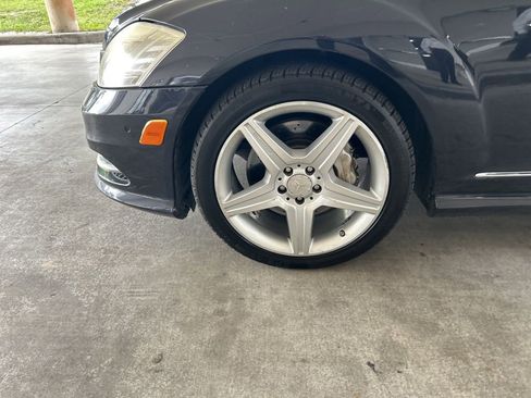 Used 2010 Mercedes-Benz S 550 image 16