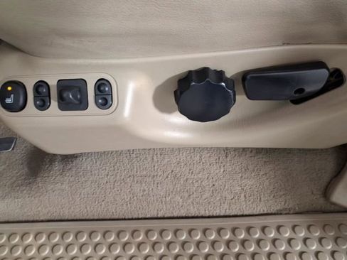 Used 2005 Ford Excursion Limited AWD/4WD image 14