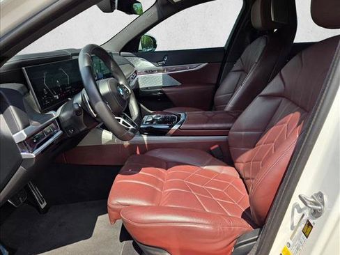 Used 2023 BMW 760i xDrive w/ Luxury Rear Seating Package AWD/4WD image 17