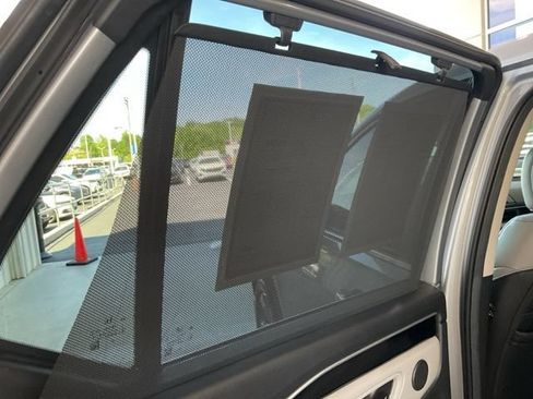 Certified 2025 Honda Pilot EX-L image 17
