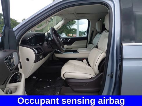 Used 2024 Lincoln Navigator Black Label AWD/4WD image 20