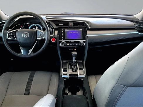 Used 2016 Honda Civic EX image 7