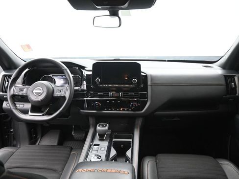 Used 2025 Nissan Pathfinder Rock Creek AWD/4WD image 14