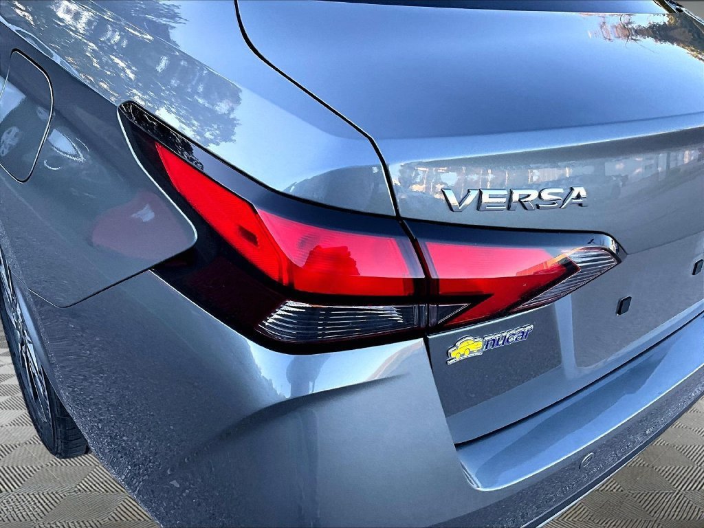 Certified 2025 Nissan Versa SV FWD image 32