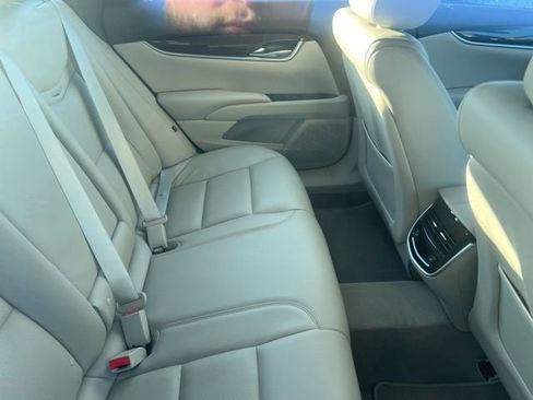 Used 2017 Cadillac XTS Luxury w/ Driver Awareness Package image 17