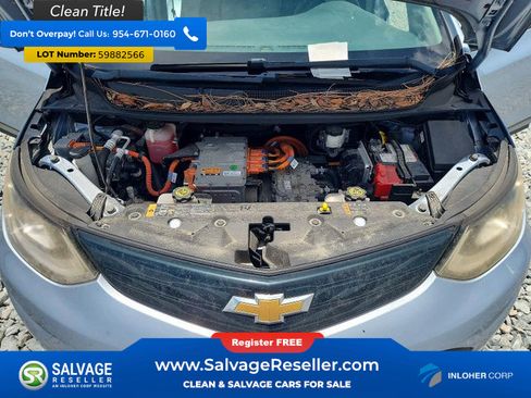 Used 2018 Chevrolet Bolt LT FWD image 15