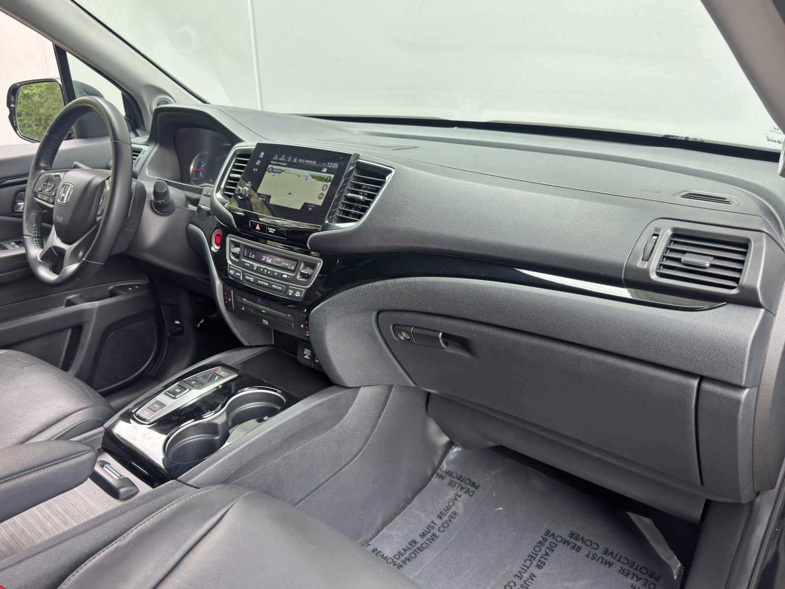 Used 2022 Honda Pilot Touring image 14
