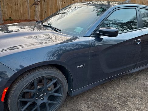Used 2019 Dodge Charger R/T w/ Plus Group image 4