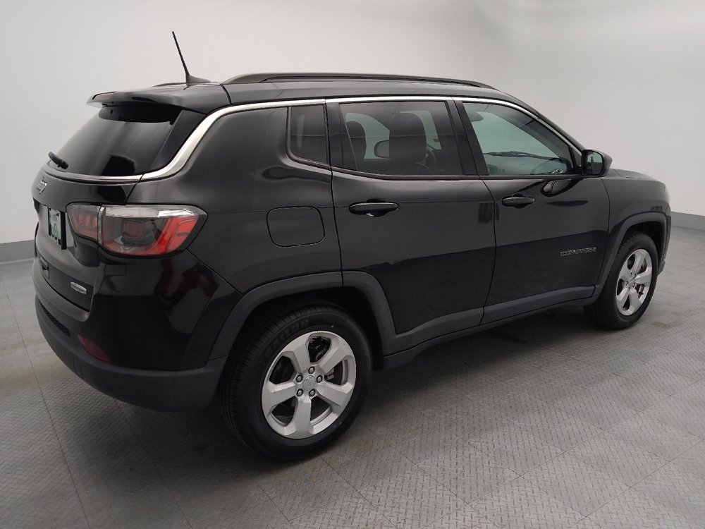Used 2021 Jeep Compass Latitude FWD image 10