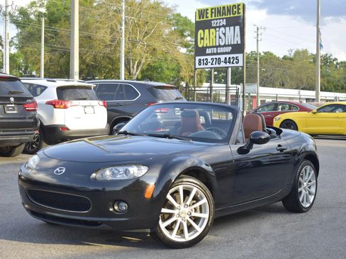 Used 2008 MAZDA MX-5 Miata Grand Touring w/ Premium Pkg image 3