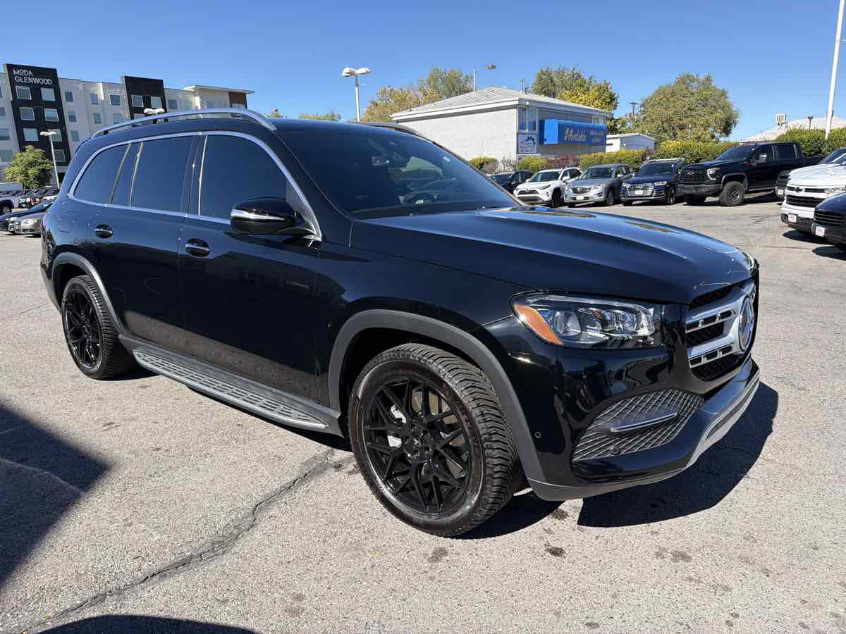 Used 2021 Mercedes-Benz GLS 450 4MATIC image 7