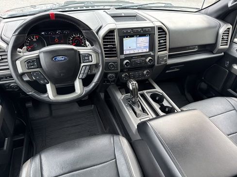 Used 2018 Ford F150 Raptor w/ Equipment Group 802A Luxury image 17
