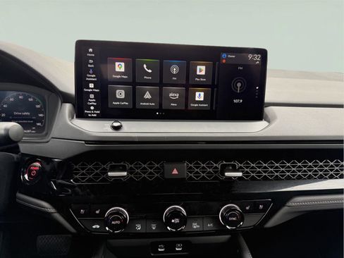 Used 2024 Honda Accord Touring image 15