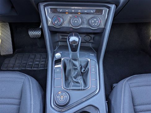 Certified 2024 Volkswagen Tiguan S image 19