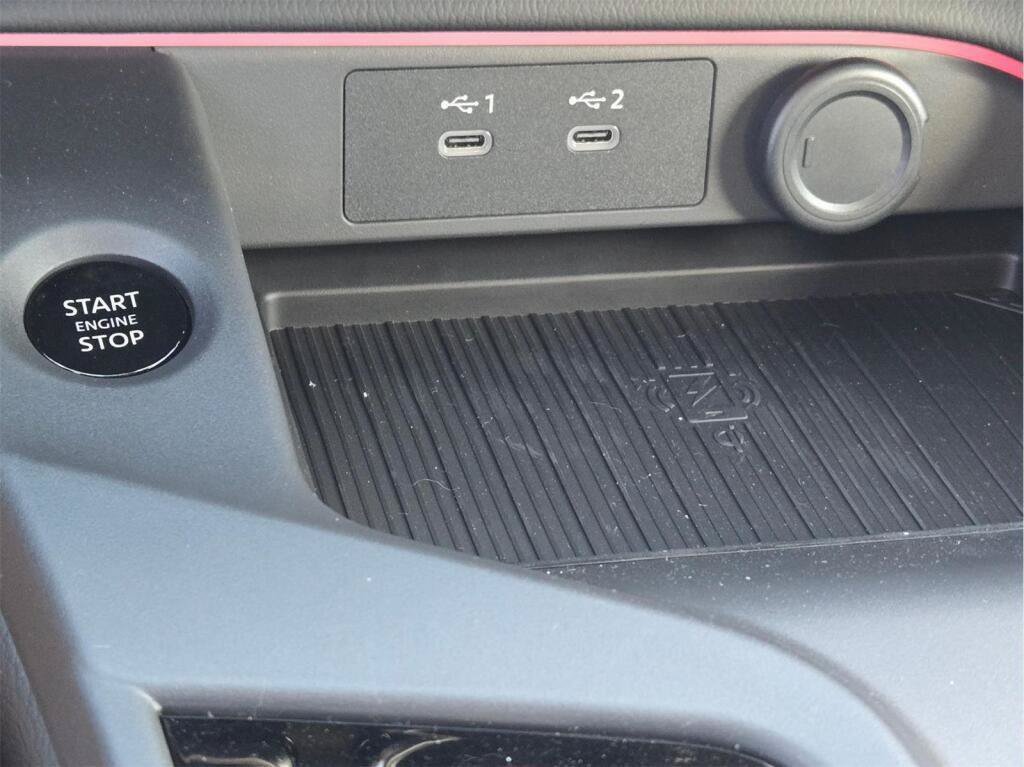 New 2026 Nissan Sentra SV w/ SV Convenience Package FWD image 24