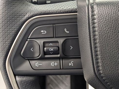 New 2025 Toyota 4Runner 4WD image 13