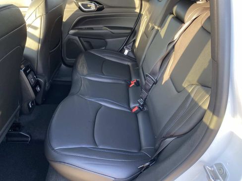 New 2026 Jeep Compass Limited image 7