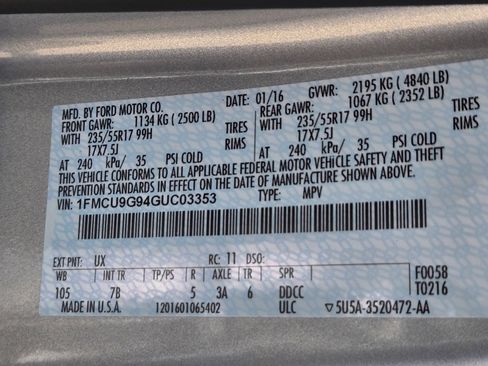 Used 2016 Ford Escape SE w/ Equipment Group 201A AWD/4WD image 13