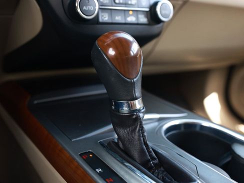 Used 2013 Acura RDX w/TECHNOLOGY PKG 4DR SUV image 39