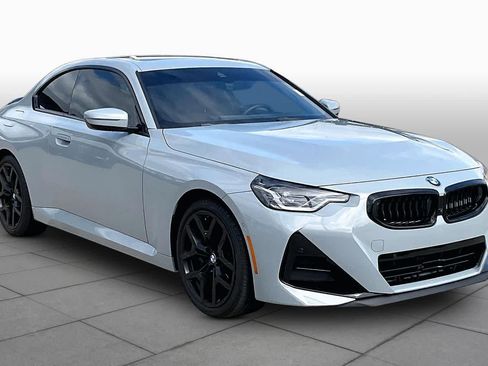 Used 2026 BMW 230i xDrive Coupe w/ Premium Package AWD/4WD image 3