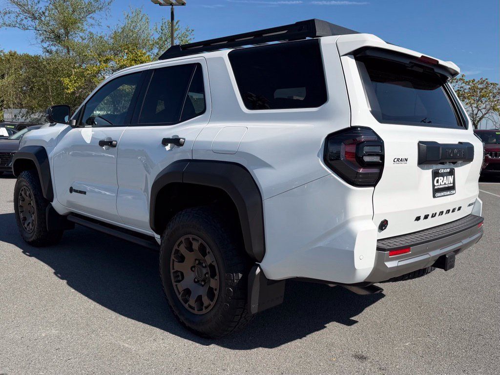 Used 2025 Toyota 4Runner Trailhunter AWD/4WD image 5