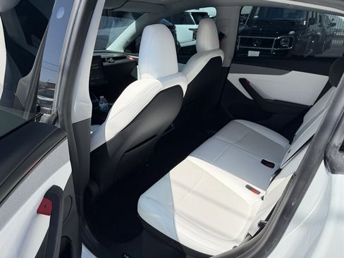 Used 2026 Tesla Model Y AWD image 13