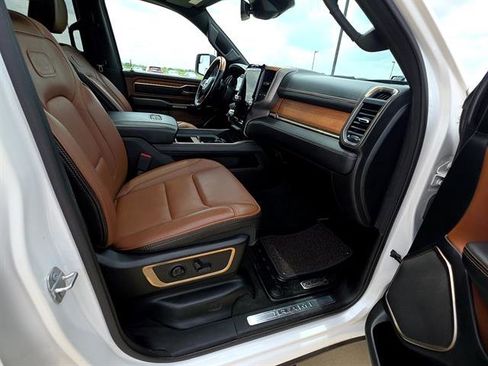 Used 2020 RAM 1500 Limited AWD/4WD image 18