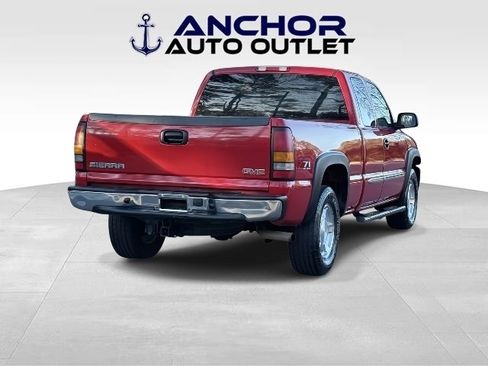 Used 2005 GMC Sierra 1500 SLT w/ Light Duty Power Package image 8