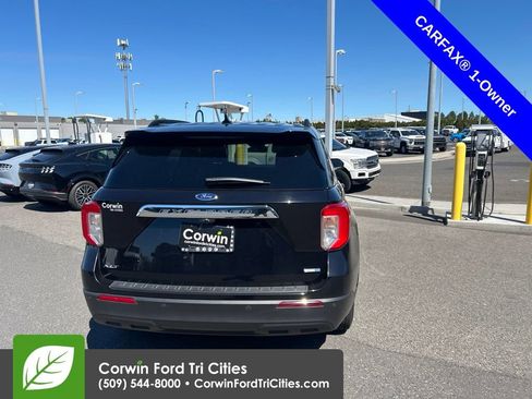 Used 2020 Ford Explorer XLT w/ Comfort Package AWD/4WD image 7