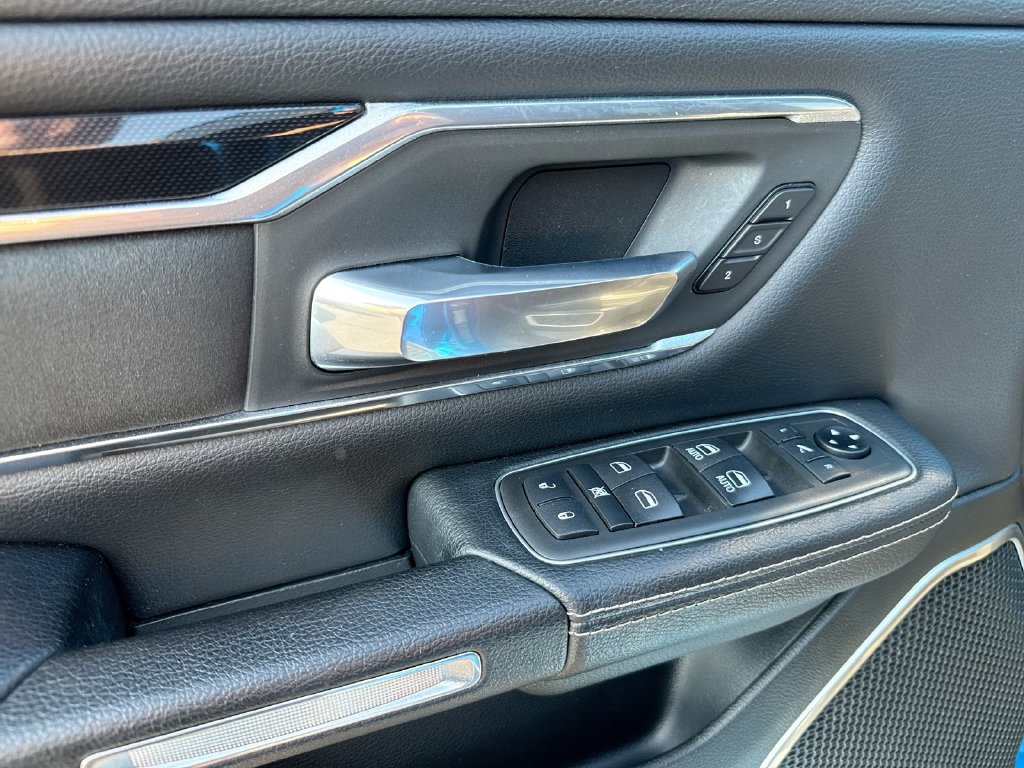 Used 2021 RAM 1500 Laramie AWD/4WD image 21