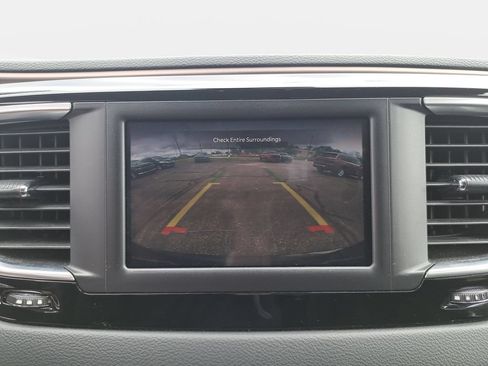 Certified 2023 Chrysler Voyager LX FWD image 26