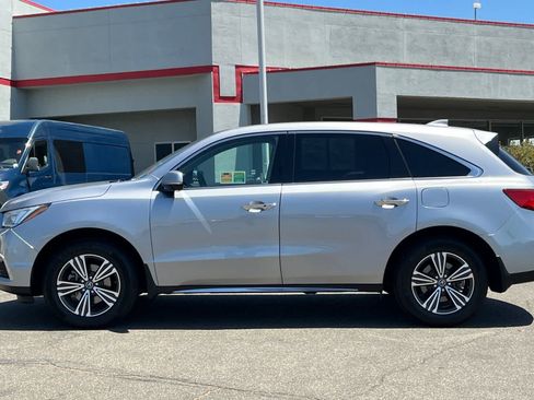 Used 2017 Acura MDX FWD image 9