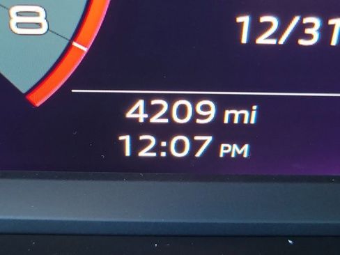 Certified 2025 Audi Q3 2.0T Premium w/ Convenience Package image 24