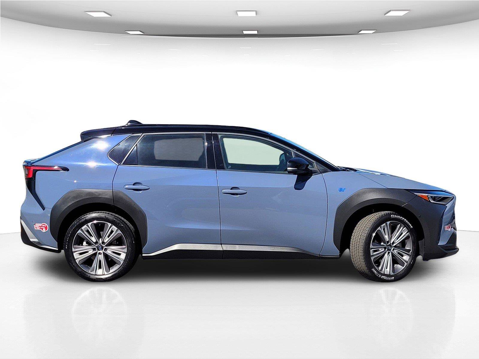 Certified 2023 Subaru Solterra AWD image 5