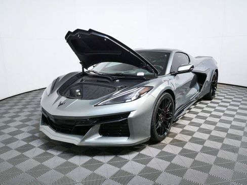 Used 2023 Chevrolet Corvette Z06 w/ Engine Appearance Package RWD image 33