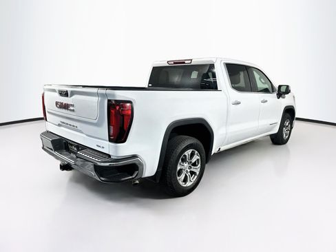 Used 2025 GMC Sierra 1500 SLT RWD image 9