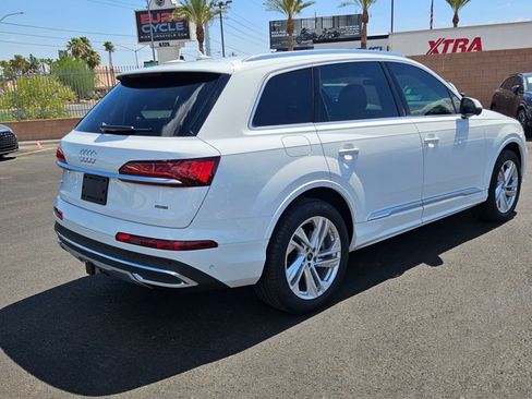 Used 2023 Audi Q7 3.0T Premium Plus w/ Premium Plus Package AWD/4WD image 5