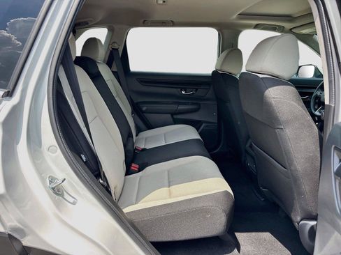 Certified 2026 Honda CR-V EX image 31