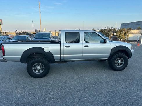 Used 2004 Nissan Frontier XE w/ (PWR) XE Pwr Pkg image 13