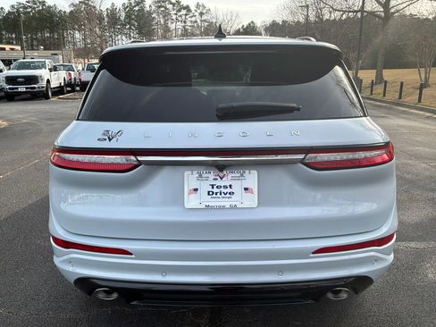 Used 2025 Lincoln Corsair FWD w/ Equipment Group 101A image 6