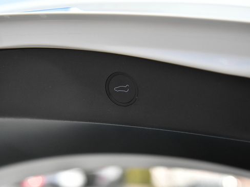 Used 2021 Tesla Model 3 Standard Range Plus image 37