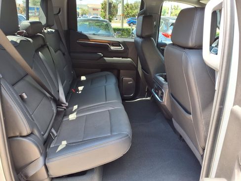 Used 2024 GMC Sierra 1500 Denali w/ Denali Reserve Package AWD/4WD image 15
