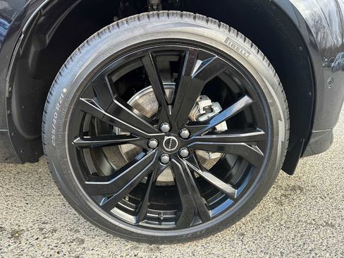 New 2026 Volvo XC60 B5 Ultra w/ Climate Package image 9