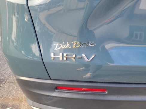 Used 2024 Honda HR-V Sport image 8