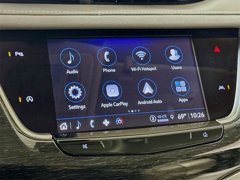 Used 2022 Cadillac XT6 Premium Luxury image 12