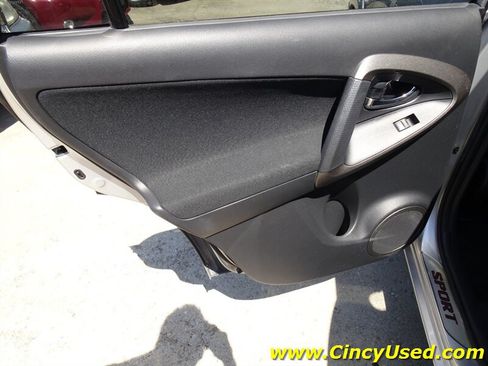 Used 2009 Toyota RAV4 Sport AWD/4WD image 26
