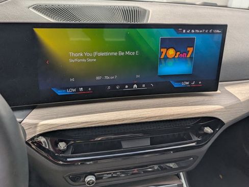 Used 2025 BMW 430i Convertible image 7