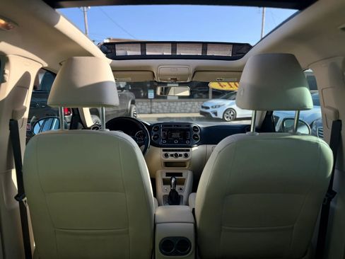 Used 2014 Volkswagen Tiguan SEL FWD image 10