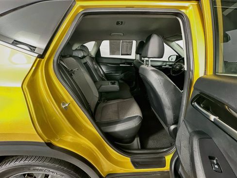 Used 2023 Kia Seltos S w/ Navigation Package FWD image 25