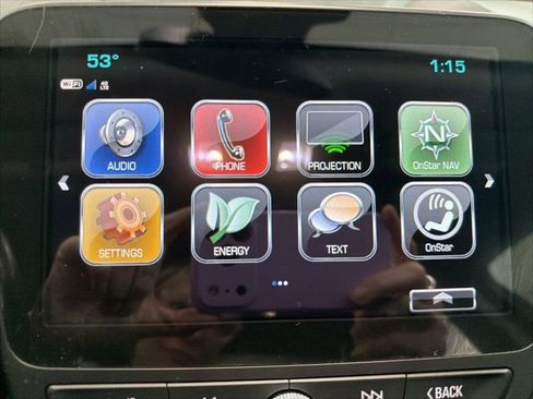 Used 2018 Chevrolet Volt LT w/ Comfort Package FWD image 18